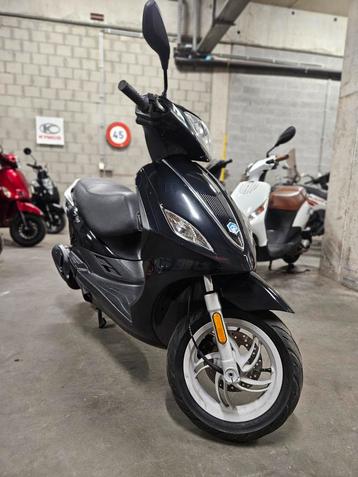 Piaggio New Fly 50cc classe A 4 temps 2016 - 12 319 km, Enlèvement ou Envoi, Utilisé, Fly, Classe A (25 km/h)