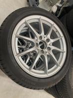 Voor Mercedes : Originele aluvelgen + winterbanden Conti, Pneus et Jantes, Pneus hiver, Véhicule de tourisme, 205 mm