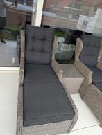 Loungeset wicker grijs met 2 voetbanken en bijzettafeltje, Tuin en Terras, Tuinsets en Loungesets, Bijzettafel, Zo goed als nieuw