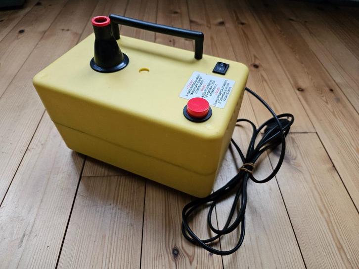 Partoys professionele elektrische ballonpomp, Hobby en Vrije tijd, Feestartikelen, Gebruikt, Feestartikel, Ophalen of Verzenden