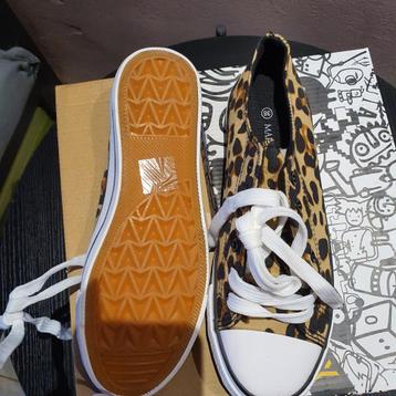 Nieuwe leopard sneakers maat 38 beschikbaar voor biedingen