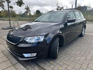 Skoda octavia break 1.2 benzine Bj 2015 165000km Airco beschikbaar voor biedingen