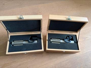 Set ribbon microphones, unbranded beschikbaar voor biedingen