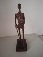 Houten beeldje, Enlèvement