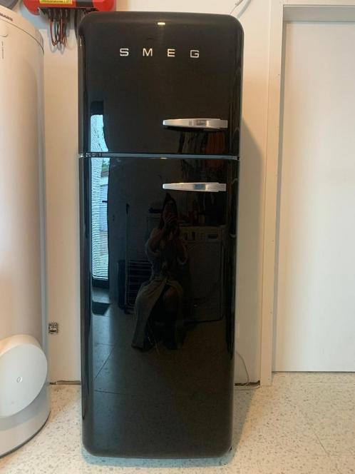 SMEG koelkast met vriesvak, Elektronische apparatuur, Koelkasten en IJskasten, Gebruikt, Met vriesvak, 200 liter of meer, 160 cm of meer