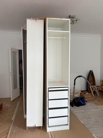 IKEA PAX-dressing beschikbaar voor biedingen