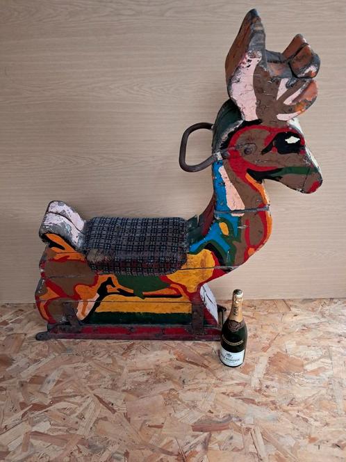 Houten draaimolen(hert), Antiek en Kunst, Kunst | Designobjecten, Ophalen