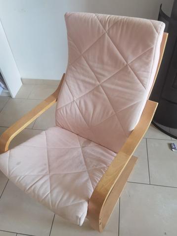 Chaise Ikea, Enlèvement