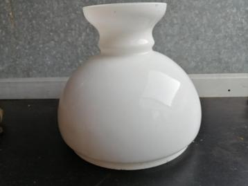 Lampekap opaline beschikbaar voor biedingen