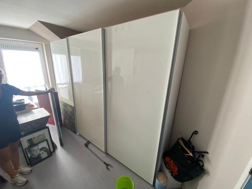 2 grote witte schuifdeur kasten, Huis en Inrichting, Kasten | Kleerkasten, Zo goed als nieuw, 200 cm of meer, 200 cm of meer, 50 tot 75 cm