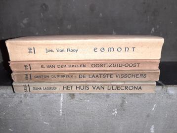 Oude boeken Tweede wereldoorlog beschikbaar voor biedingen