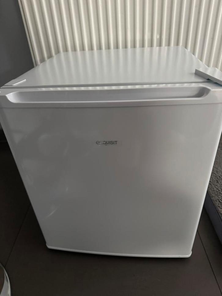 Mini frigo 40L comme NEUF avec GARANTIE, Elektronische apparatuur, Koelkasten en IJskasten, Zo goed als nieuw, Zonder vriesvak
