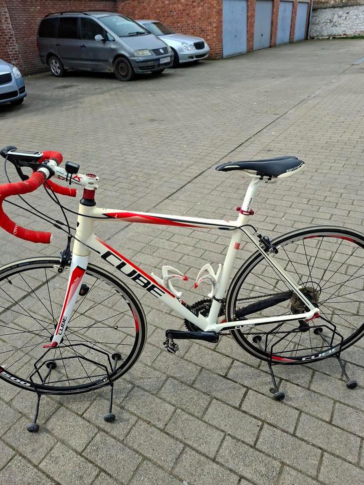 Koersfiets cube peloton maat 52, Fietsen en Brommers, Fietsen | Racefietsen, Carbon, Ophalen