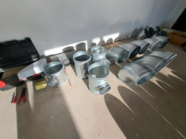 ventilatiebuizen galvanisé en hulpstukken, Bricolage & Construction, Ventilation & Extraction, Neuf, Enlèvement