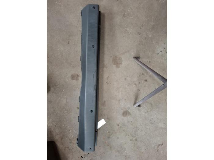 Couverture pare-chocs arrière d'un Volkswagen Crafter, Volkswagen, -, 3 mois de garantie, Utilisé