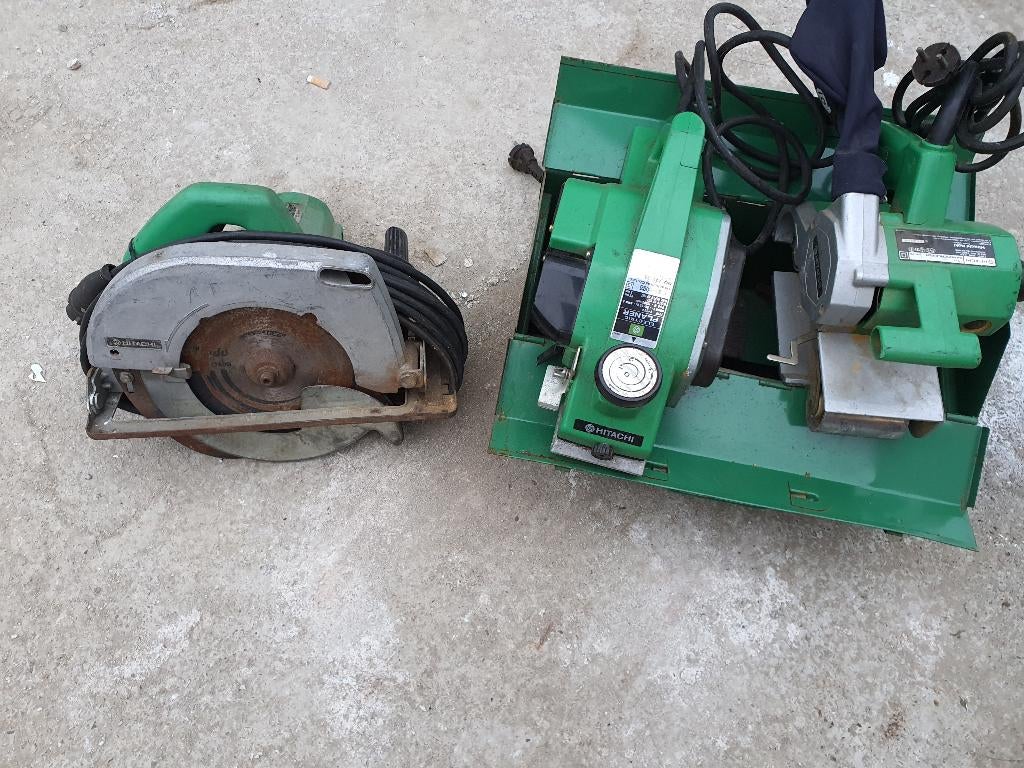 raboteuse professionnelle Hitachi, ponceuse à bande et scie, Enlèvement, Comme neuf, Électrique