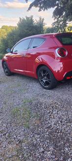 Échange alfa mito contre voiture plus  grande / moto, Particulier, Essence, Achat