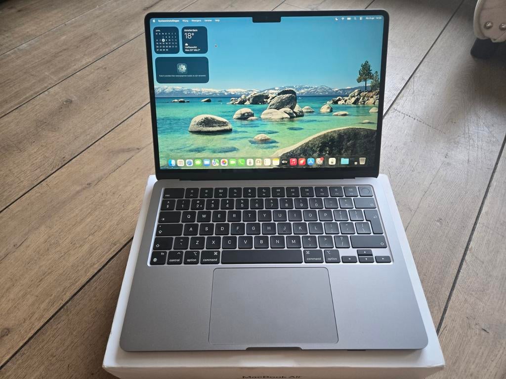 MacBook Air 2026 (modèle M3) 13 pouces, Informatique & Logiciels, 256 GB, Qwerty, Comme neuf, 4 Ghz ou plus