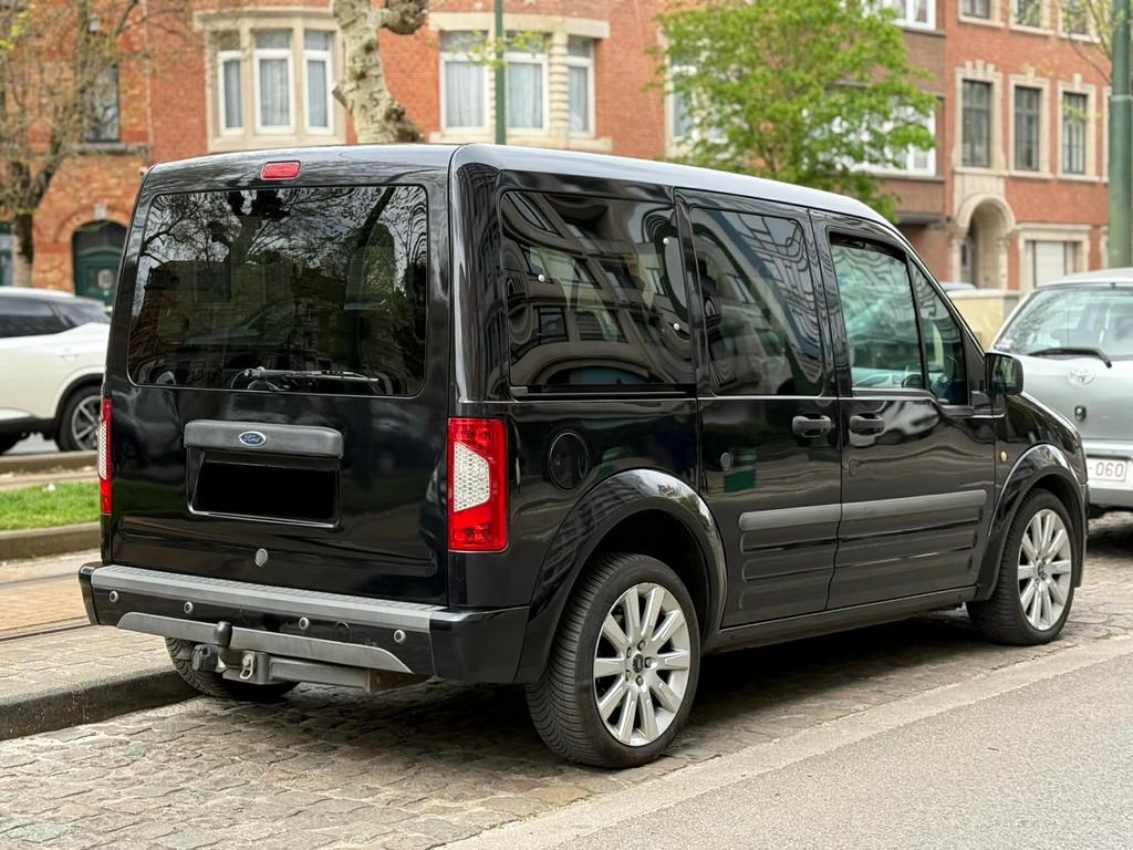 Ford Tourneo Connect 1.8 TDCI  Année 2010, Autos, Ford, Achat, Boîte manuelle, Alcantara, 5 portes