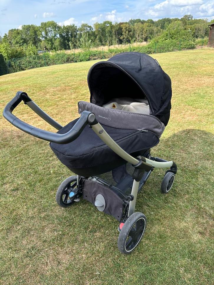 Bébé Confort trio : nacelle, poussette et siège auto, Enfants & Bébés, Buggys, Utilisé, Enlèvement