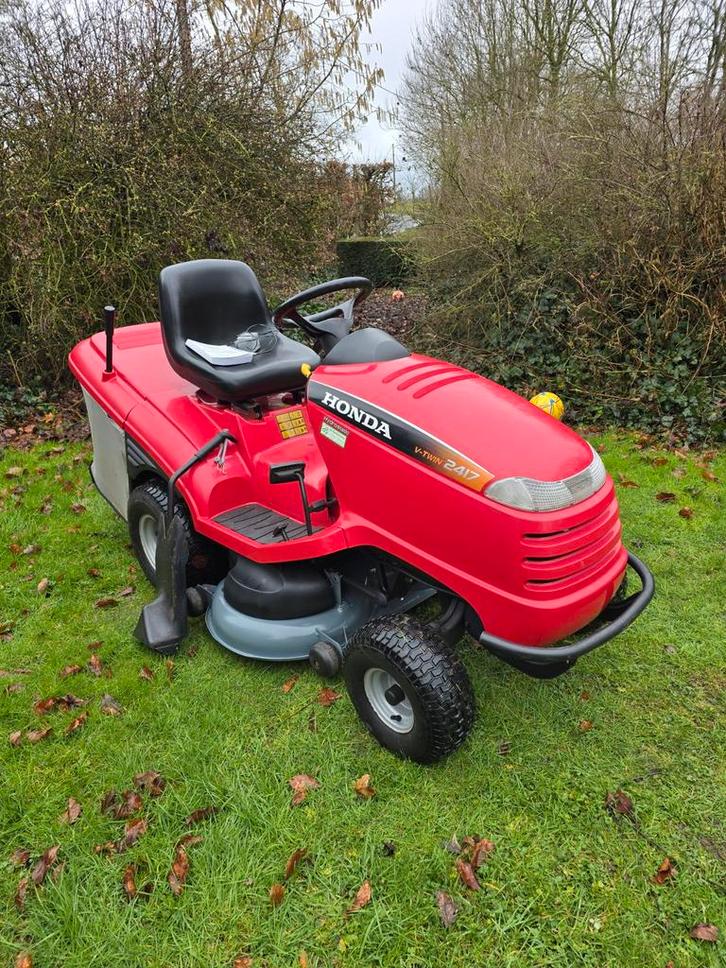 Zitmaaier Honda 2417, Tuin en Terras, Zitmaaiers, Ophalen