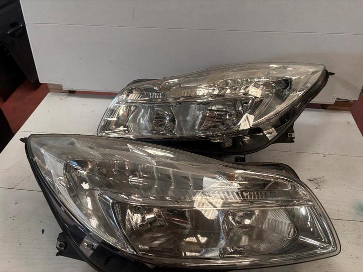PHARE OPEL INSIGNIA A, Autos : Pièces & Accessoires, Éclairage, Opel, Utilisé, Enlèvement