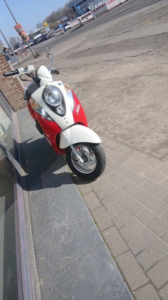 Scooter 4 temps, Vélos & Vélomoteurs, Scooters | SYM, Enlèvement, Mio