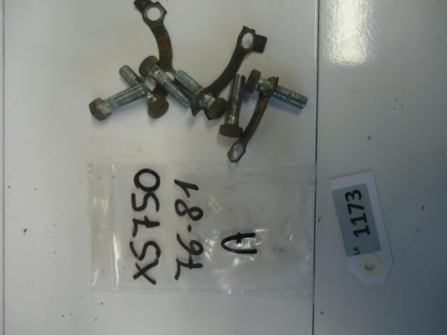 XS750 1976 - 1981 Yamaha Bout Bout remschijf D1-33336