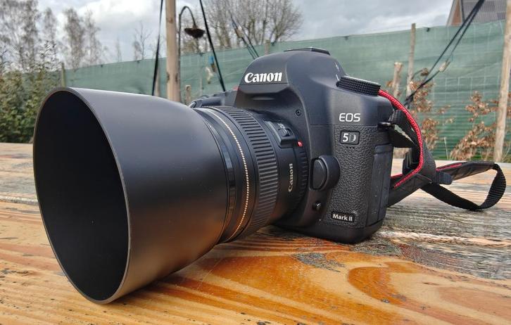 Canon EOS 5D Mark II avec objectif Canon 85mm f/1.8, TV, Hi-fi & Vidéo, Appareils photo numériques, Utilisé, Reflex miroir, Canon