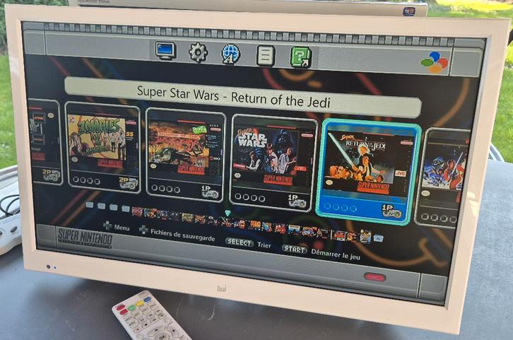 TV Dual DL-TQL24F4 Complète en boîte, TV, Hi-fi & Vidéo, Télévisions, Utilisé, LED, 60 à 80 cm, Full HD (1080p), Autres marques