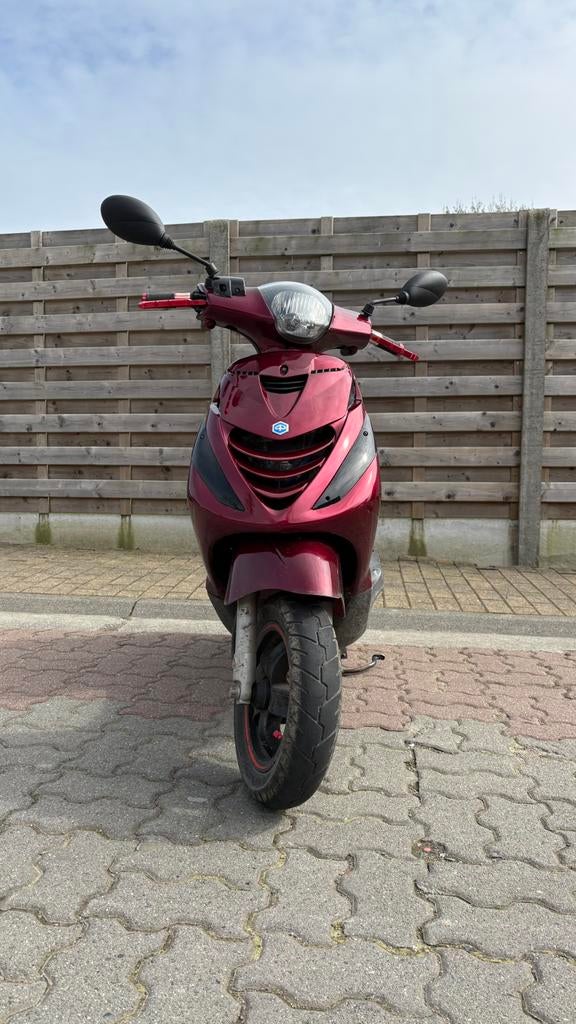 Pigio Zip A Klasse Iget EURO4 4takt Custom., Fietsen en Brommers, Scooters | Piaggio, Zo goed als nieuw, Zip, Klasse A (25 km/u)