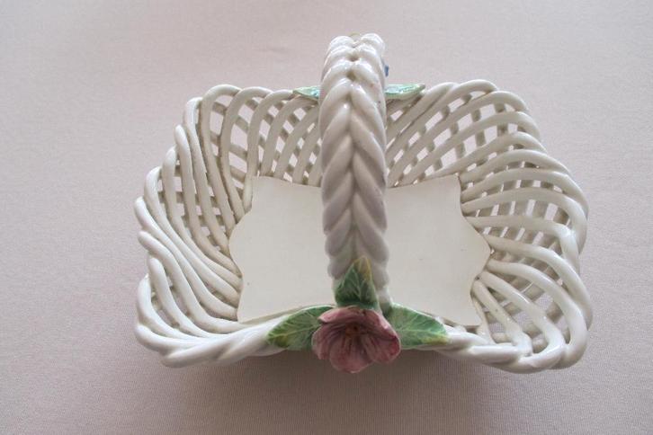 geweven aardewerk, Antiek en Kunst, Antiek | Keramiek en Aardewerk, Ophalen