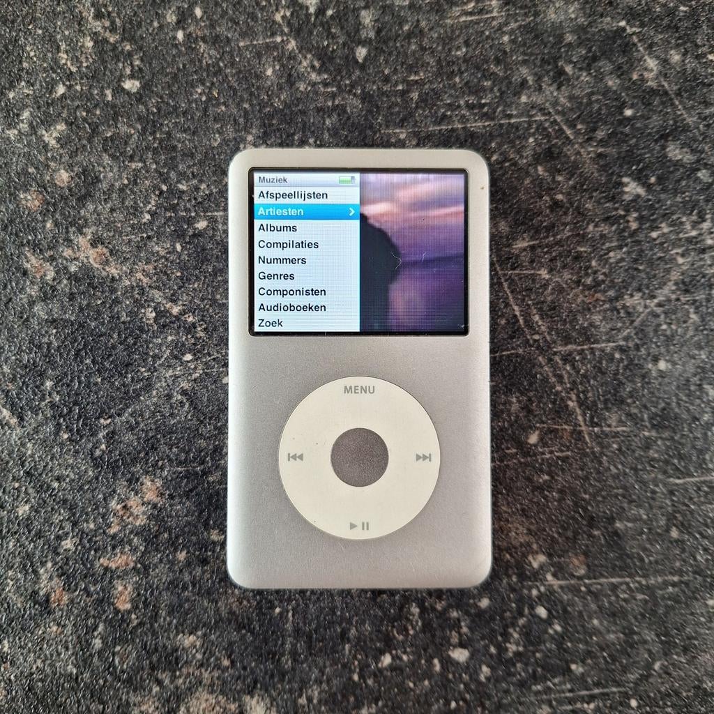 Apple iPod Classic 120 Go (6.5 génération, A1238) — Gris, TV, Hi-fi & Vidéo, Lecteurs Mp3 | Apple iPod, Classic, Enlèvement ou Envoi