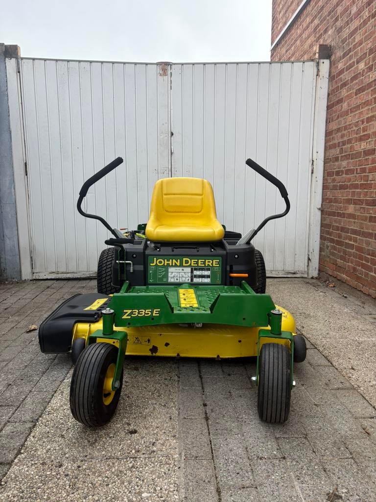 John Deere Ztrak Z335E, Ophalen, Zo goed als nieuw, Versnellingen, 90 tot 120 cm