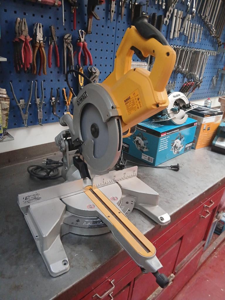 Zaagmachine, Ophalen