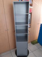 Kastje met 6 vakken en kledinghaken, Enlèvement, Utilisé