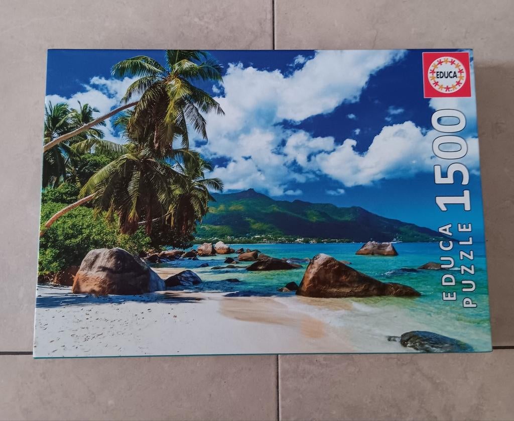 Puzzles 1000, 1500, Hobby en Vrije tijd, Denksport en Puzzels, Ophalen of Verzenden