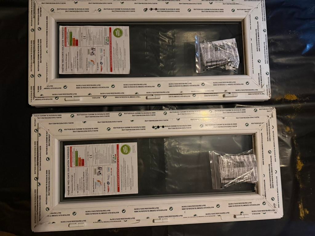 Fenêtre double vitrage pvc châssis abattant –  avec poignée, Doe-het-zelf en Bouw, Glas en Ramen, Nieuw, Ophalen