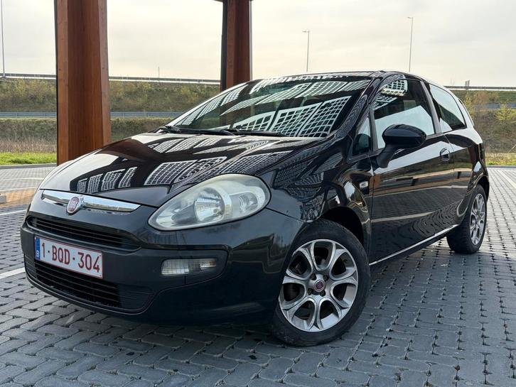 Fiat punto Evo 1.3 cdti prête à être immatriculée !, Autos, Fiat, Particulier, Punto, Vitres électriques, Enlèvement