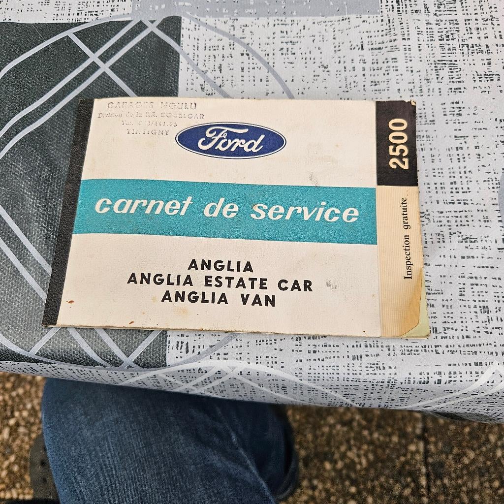 Carnet de service Ford anglia, Enlèvement