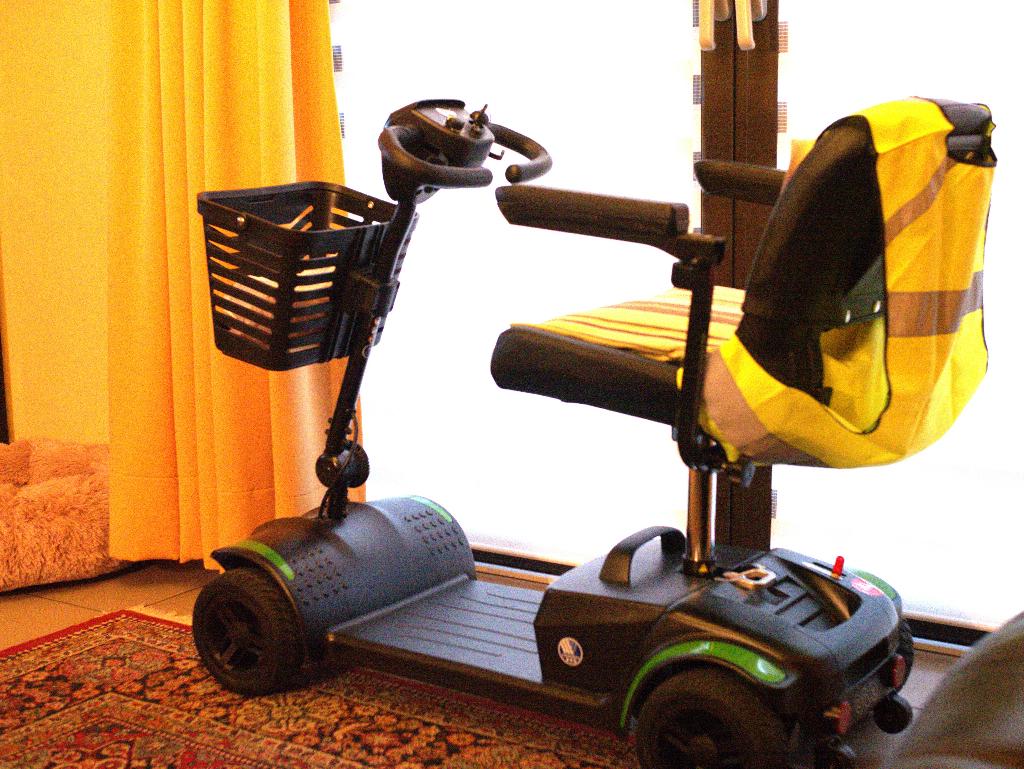 Vermeiren ONE scootmobiel NIEUWSTAAT, Ophalen, 10 km/u of minder, Zo goed als nieuw, 36 t/m 45 km