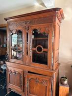 Mooie eiken kast, Enlèvement