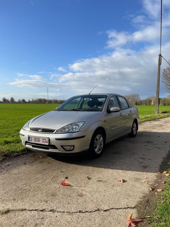 Ford Focus 1.6 avec inspection, Achat, 5 portes, Automatique, Particulier