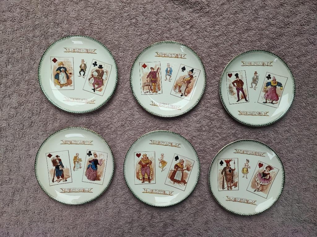 Assiettes de Choisy-le-Roi cartes à jouer, Enlèvement, Comme neuf, Porcelaine, Assiette ou Plat