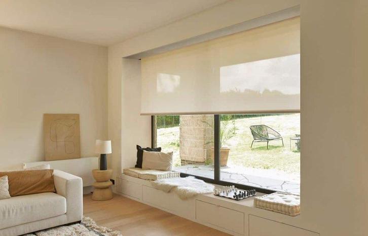 Wit Rolgordijn 200 cm x 240cm  ( screen ), Huis en Inrichting, Stoffering | Gordijnen en Lamellen, Nieuw, 200 cm of meer, 200 cm of meer