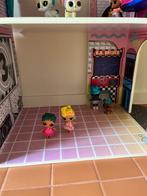 LOL groot poppenhuis met popjes, Ophalen, Zo goed als nieuw, Poppenhuis