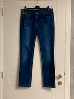 Jeans en très bon état (31), Enlèvement ou Envoi, Comme neuf, Bleu, W30 - W32 (confection 38/40)