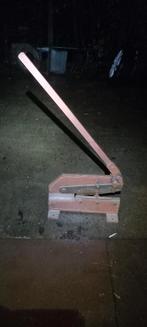 Cisaille à tôle, Enlèvement, Outillage ou Accessoires