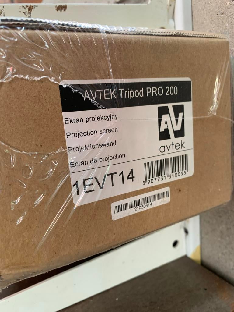 Projectie doek op stand nieuw gesloten verpakking, Ophalen, Zo goed als nieuw