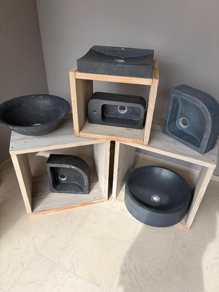 lave-mains, Enlèvement, Neuf, Lavabo ou Évier